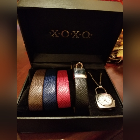XOXO Accessories Xoxo Lock Watch Interchangeable Bands Poshmark